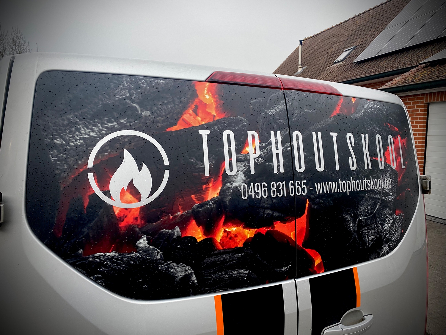 Belettering Ford Transit Ieper