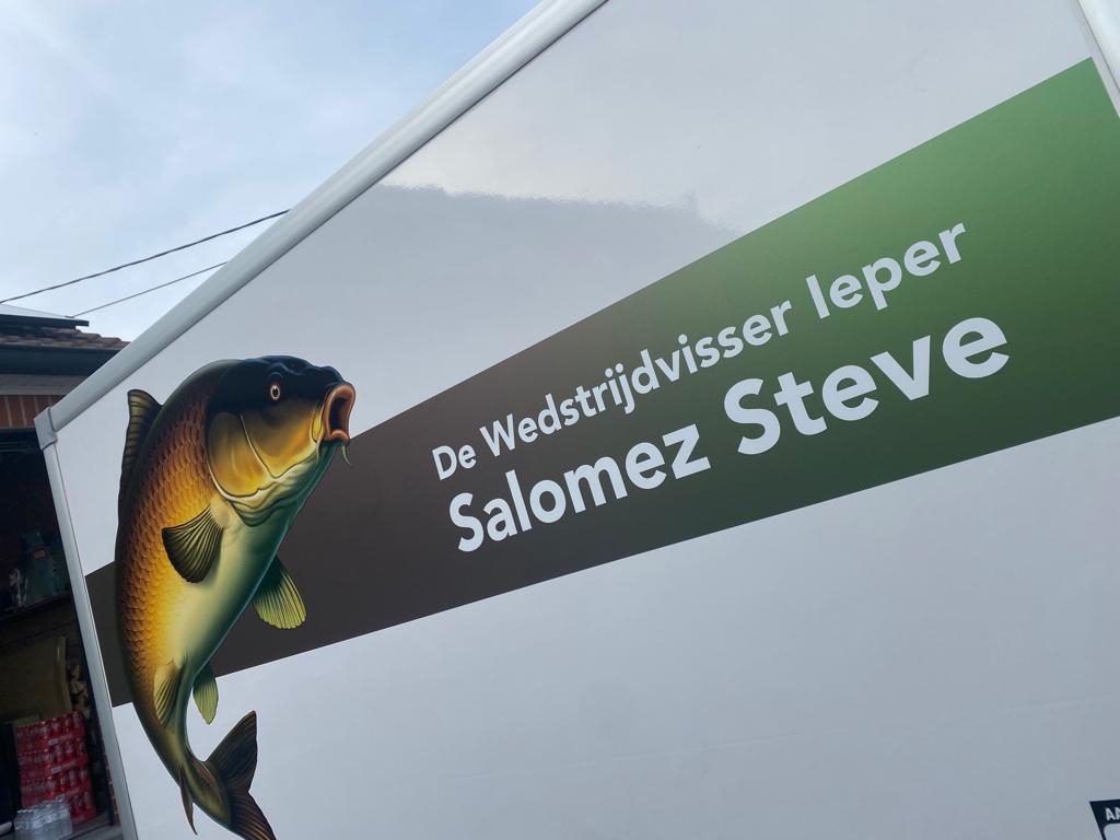 Belettering aanhangwagen Ieper