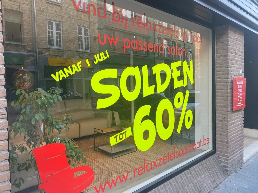 Tijdelijke belettering Ieper