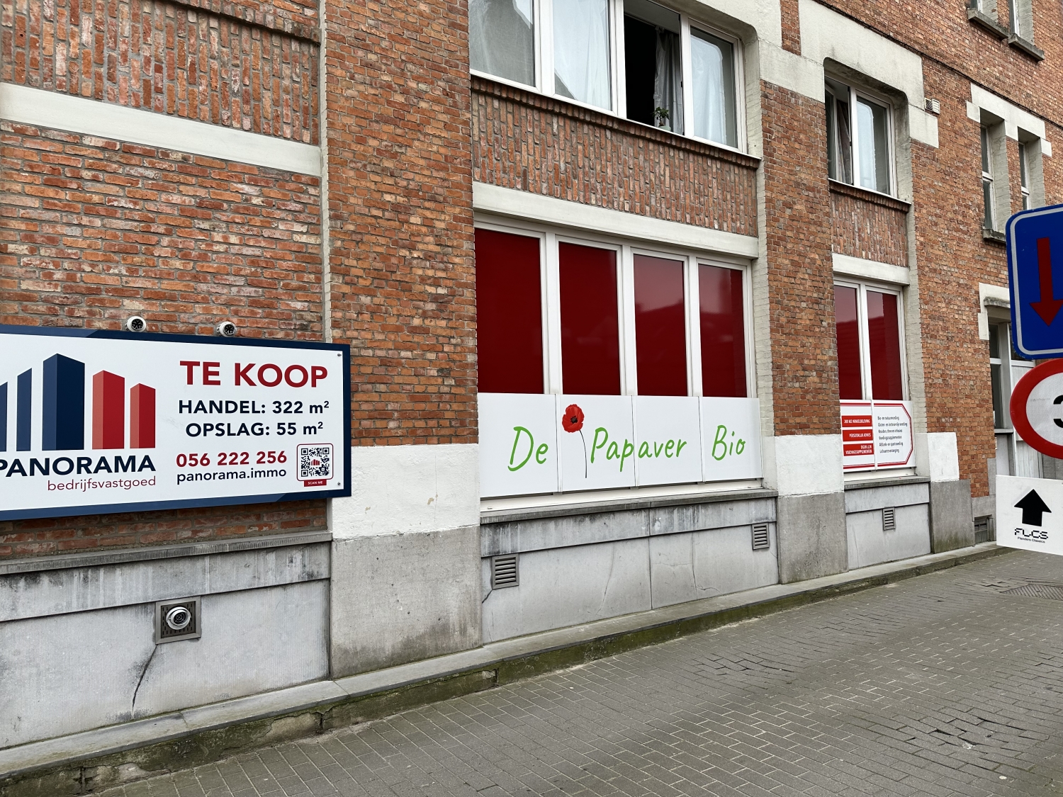 Belettering ramen Centrum Ieper